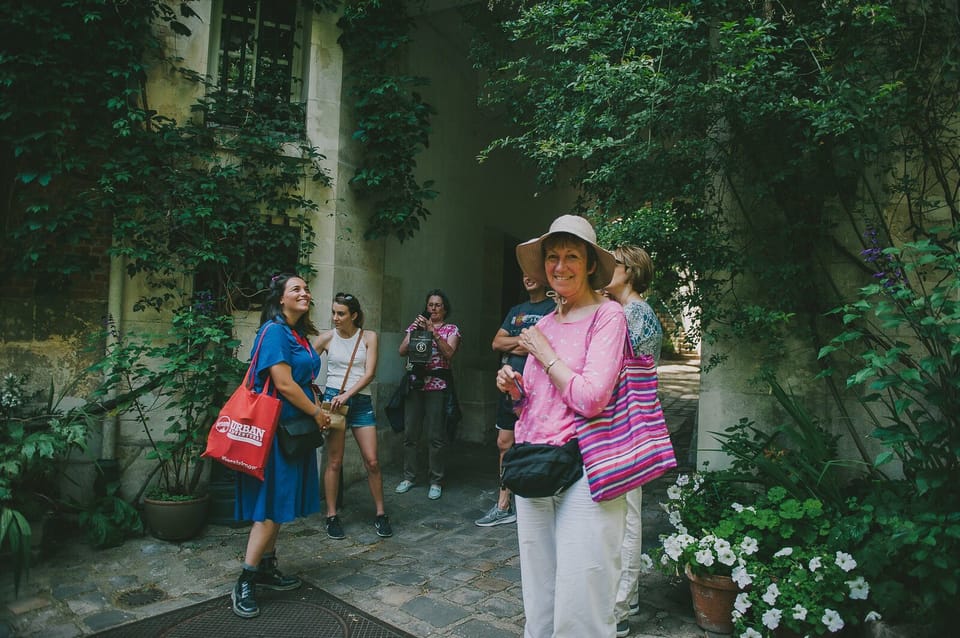 Boho Nights in Paris: A Magical Evening Tour - Rue de la Huchette: the walkable middle of the Latin Quarter
