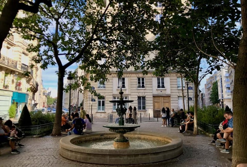 Emily inspired walking tour - Why an Emily in Paris walking tour beats another landmark day