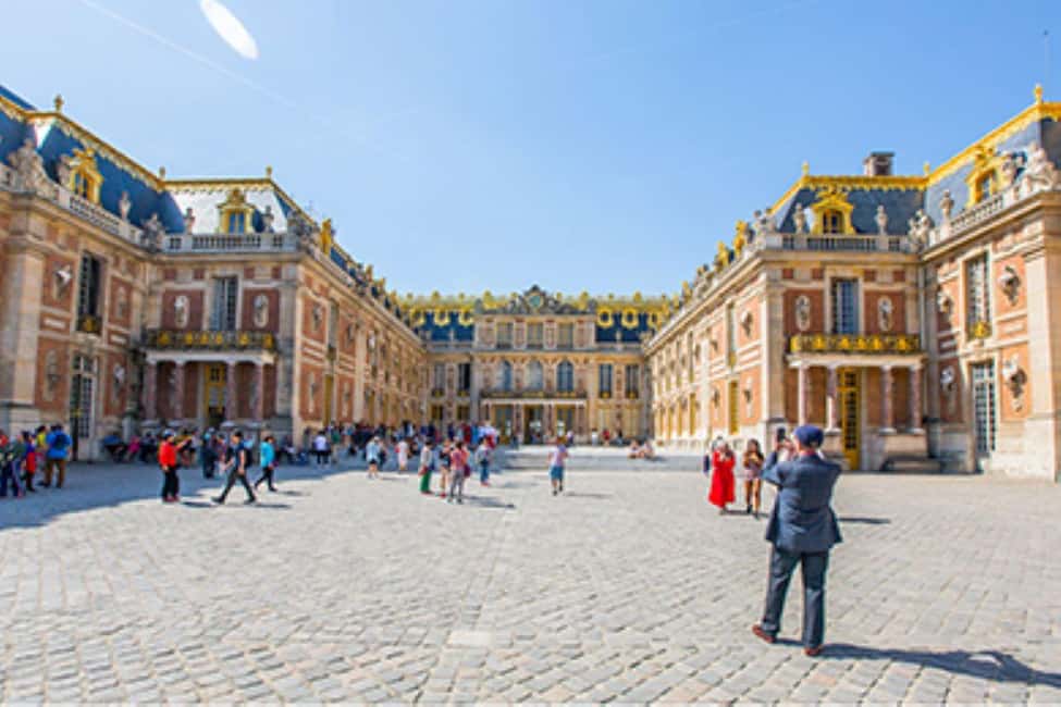 Excursion from Paris to Versailles Palace by Tootbus - The big idea: a smooth Paris-to-Versailles day trip
