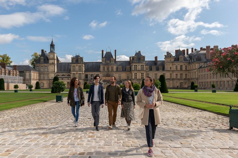 Fontainebleau & Vaux-le-Vicomte Châteaux Day Tour from Paris - Should You Book This Fontainebleau and Vaux-le-Vicomte Day Tour?