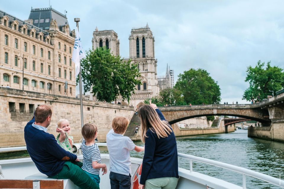 From Disneyland Paris: Paris Day Trip and Sightseeing Cruise - Why a Disneyland Paris Day Trip Lands You at the Eiffel Tower Fast