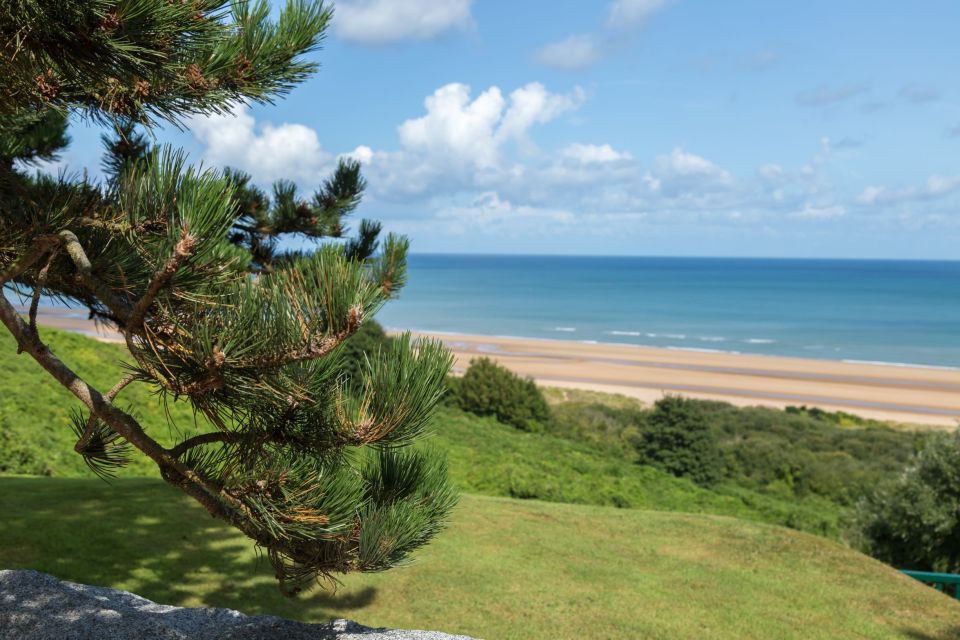 From Paris: 2-Day Normandy & Brittany Tour - Day 2: Saint-Malo ramparts, then Mont Saint-Michel’s abbey and views