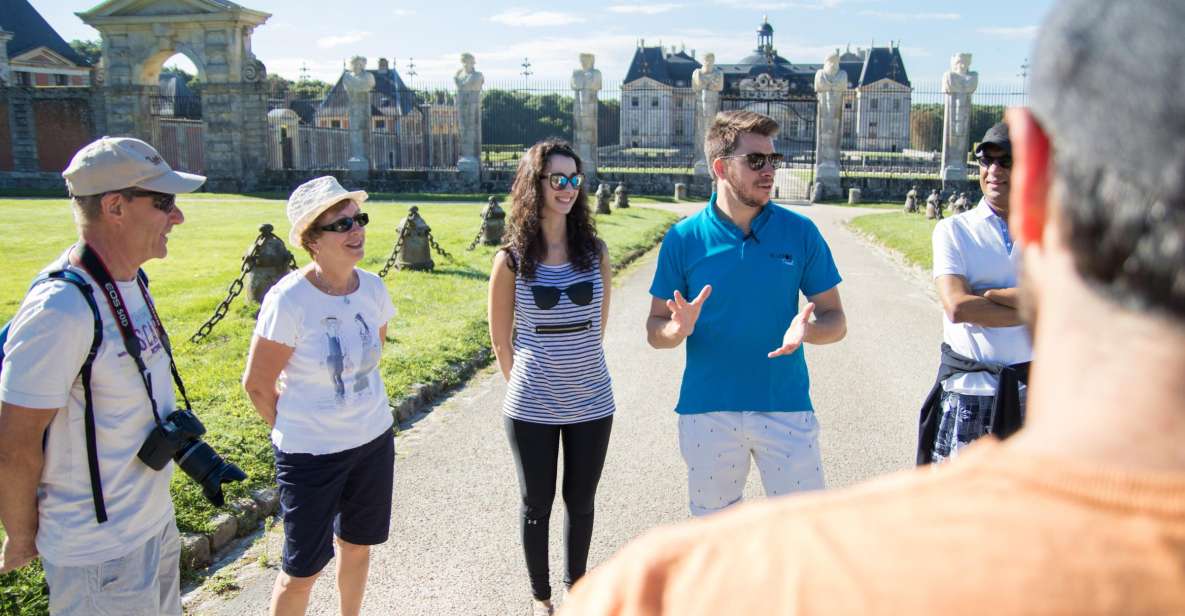From Paris: Chateau de Fontainebleau & Vaux-Le-Vicomte Tour - Leaving Paris in a Comfortable A/C Minibus (And Keeping the Day Moving)