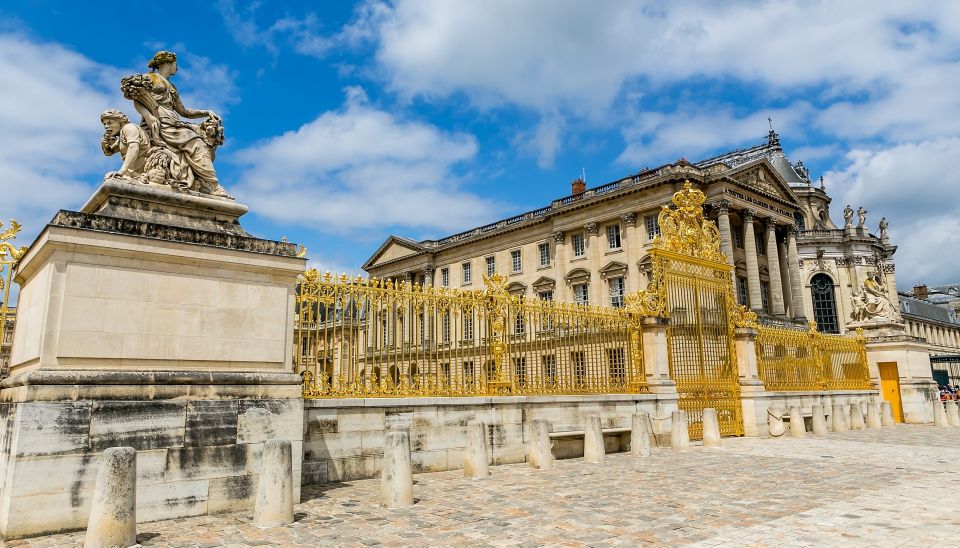 From Paris: Full-Day Guided Tour of Versailles - The gardens at leisure: how to actually enjoy them