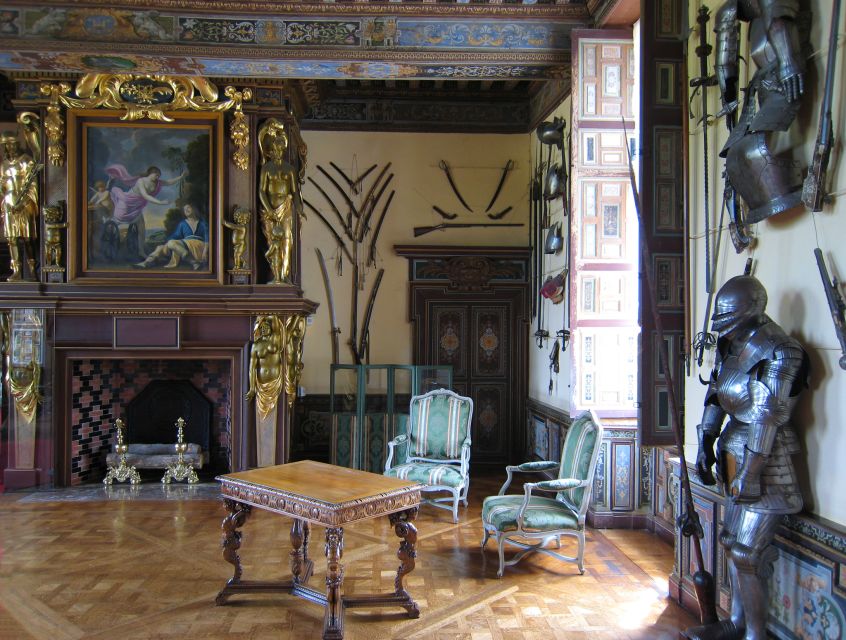 From Paris: Loire Valley Castles Tour with Hotel Transfers - Cheverny: French Art of Living Done in a 17th-Century Key