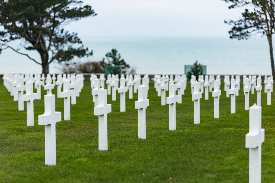 From Paris: Normandy D-Day Landing Beaches Full-Day Tour - Omaha Beach: more than sand and photos