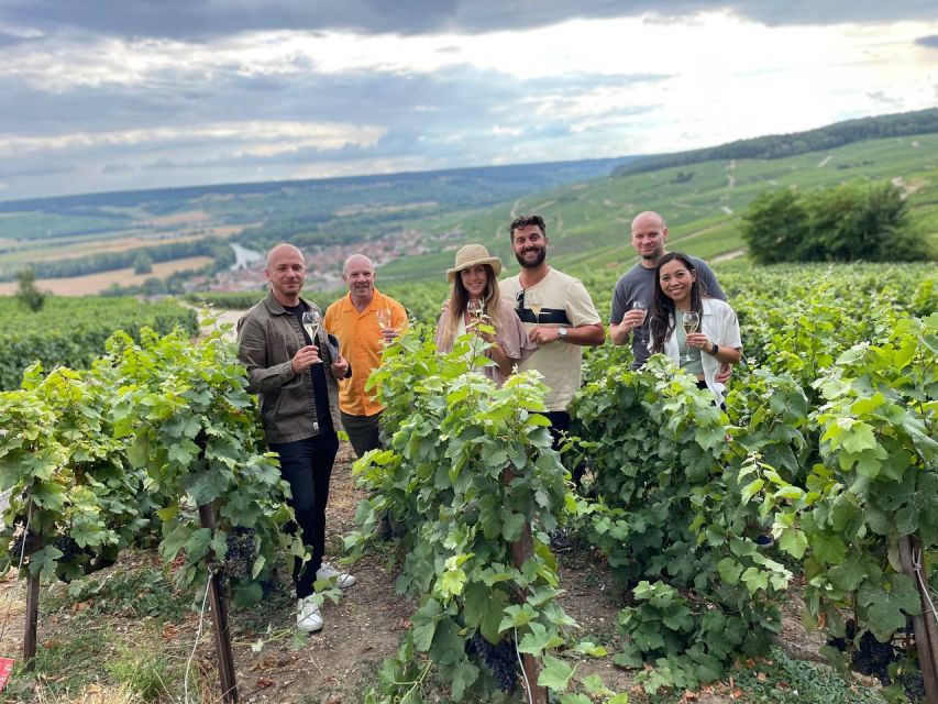 From Paris: Small-Group Champagne Tour with 3-Course Lunch - Épernay lunch break: 3 courses that help your palate stay sharp
