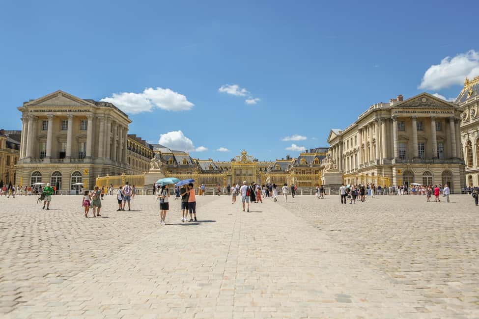 From Paris: Versailles Guided Tour with Skip-the-Line Entry - From the Royal Chapel to the Hall of Mirrors: the guided palace sweep
