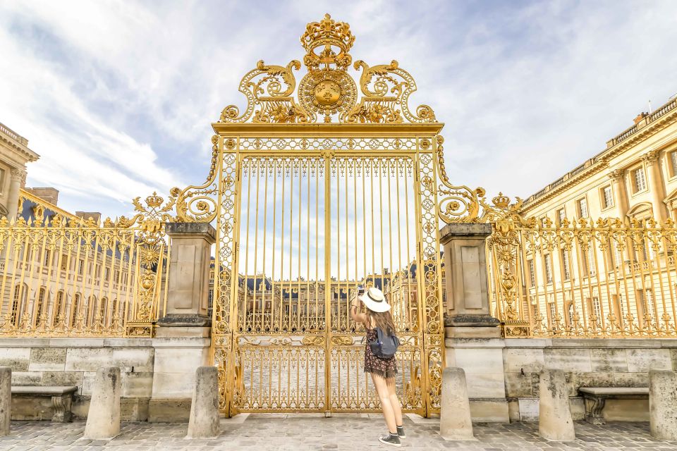 From Paris: Versailles Palace Self Guided & Gardens tickets - Meeting near the Eiffel Tower: finding Paris TRIP in minutes