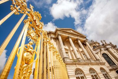 Gardens of Versailles Walking Tour & Palace Entry - Meet at the Address and Get Your Bearings Fast