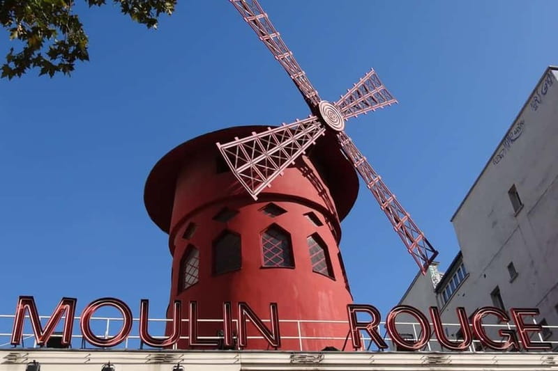 German private Walking Tour through Montmartre & Passages - Moulin Rouge to Montmartre’s artist quarter: where the stories begin
