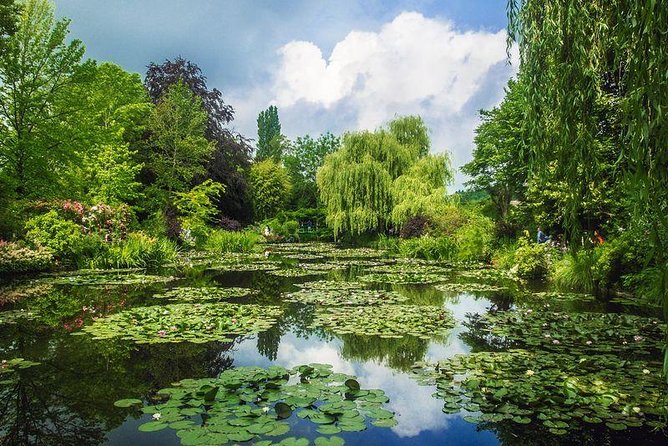 Giverny Monet House and Gardens Skip the line Walking tour - Price and Value: Is $63.86 Worth It?