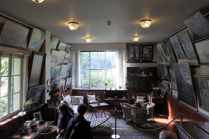 Giverny Monet House and Gardens Skip the line Walking tour - Best Season and What to Pack for a Smooth Visit