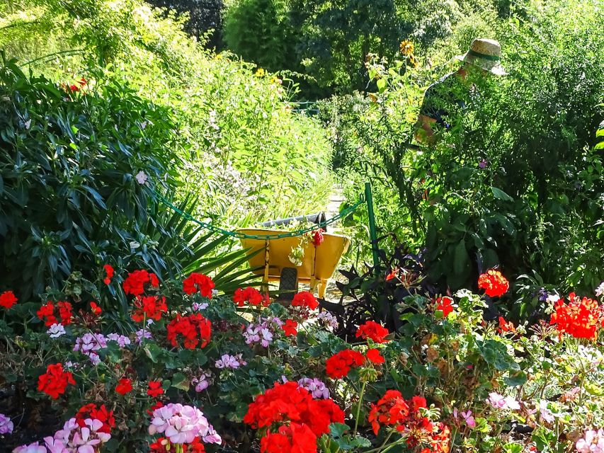 Giverny: Monet's House and Gardens Guided Tour - When You Can Linger: Extending the Best Parts