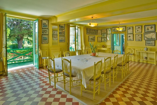 Guided tour Monet's house and gardens/small group - Small-group size (up to 10): Why this feels more like a conversation