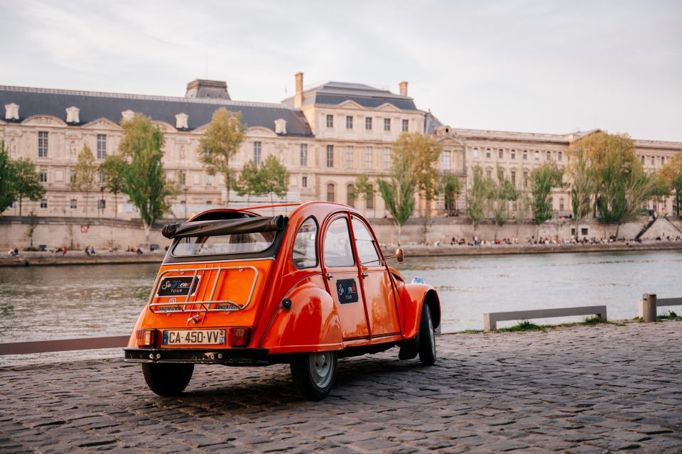 Guided Tour of Paris in Classic Convertible - Champs-Élysées, Royal Squares, and the “Royal Paris” Feeling
