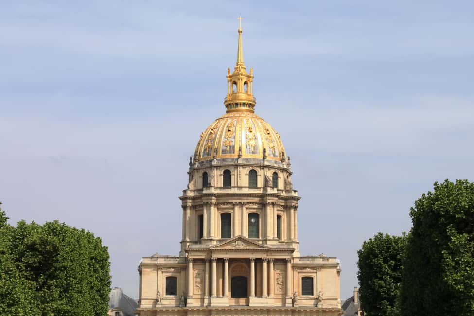Highlights of Paris Bike Tour in English or Dutch - Napoléon’s Tomb: history, but delivered in motion