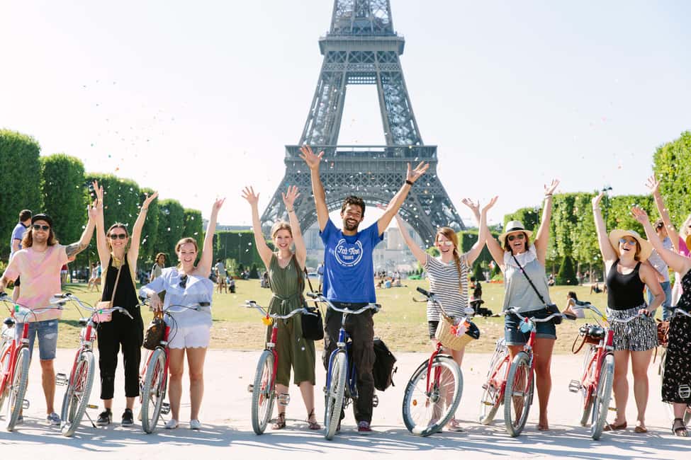 Highlights of Paris Bike Tour in English or Dutch - Price and value: what $51 really buys you