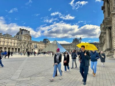 Historic Paris Walking Tour in English - Why the 150-Minute Timing Works for First-Time Paris
