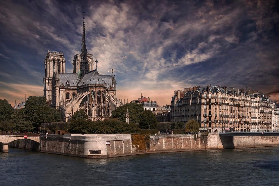 Historic Paris Walking Tour in English - Notre-Dame Cathedral: Medieval Mass, Modern Meaning