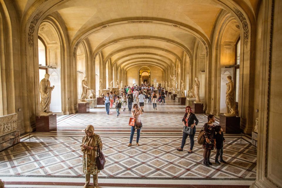 Louvre Museum: Skip-the-Line Guided Tour - Your 2-Hour Circuit: A Smart Way to See the Louvre’s Best Hits