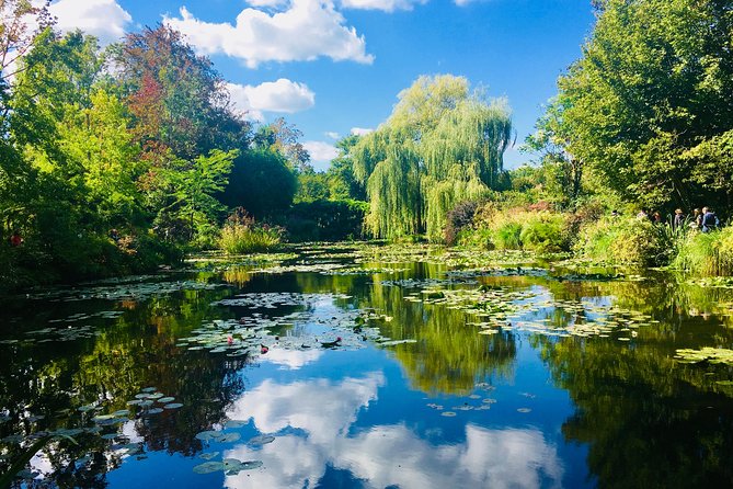 Monet's Gardens & House-Private Giverny Tour From Paris - Monet’s House: The Rooms That Explain the Paintings