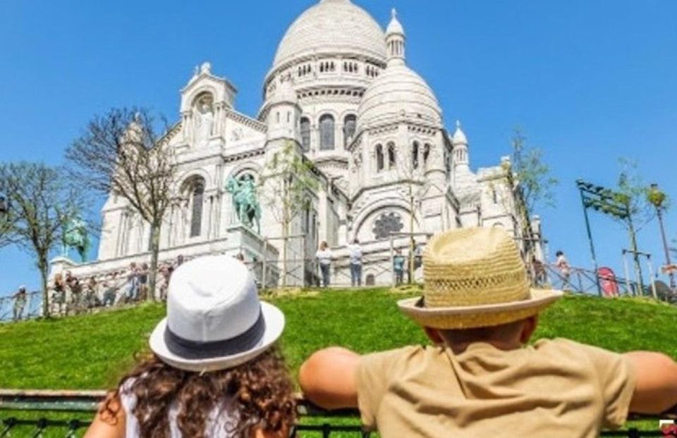 Montmartre: Guided Tour for Kids and Families - Carousel and Playground Breaks: The Best Part for Busy Families