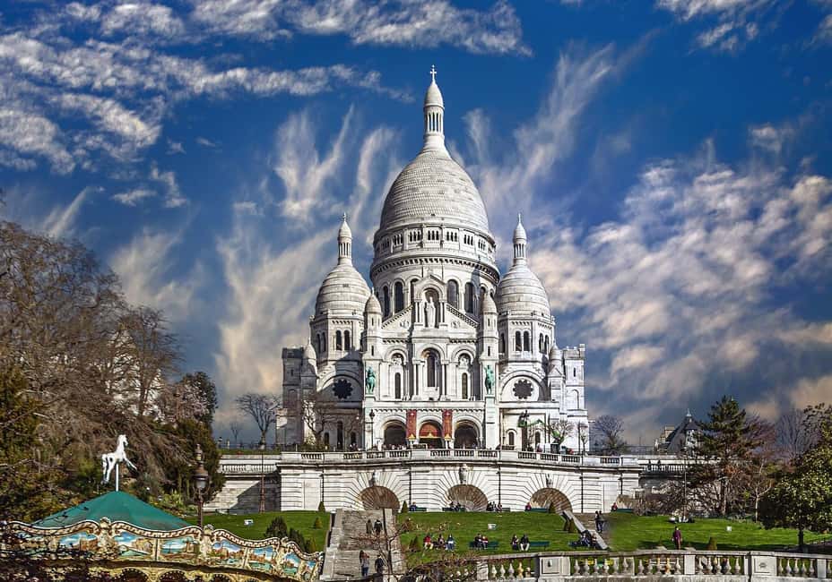 Montmartre Walking Tour with a Local Guide - Why this Montmartre walk feels different than just wandering