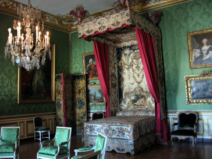 Palace of Versailles Guided Afternoon Tour from Paris - Versailles, organized just enough to work