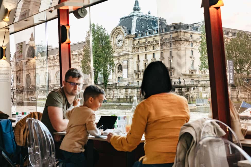 Paris: 3-Course Italian Meal Seine Cruise - Le Théo and the Feeling of Eating on the Seine