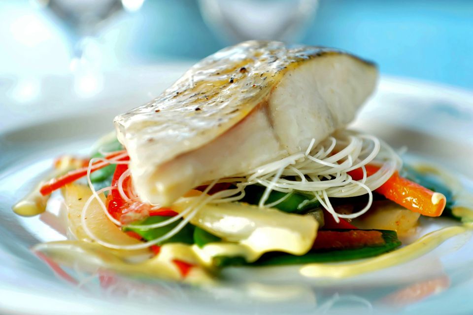 Paris: 3-Course Lunch Cruise on the River Seine - Who This Cruise Is Best For (And Who Might Want Something Else)