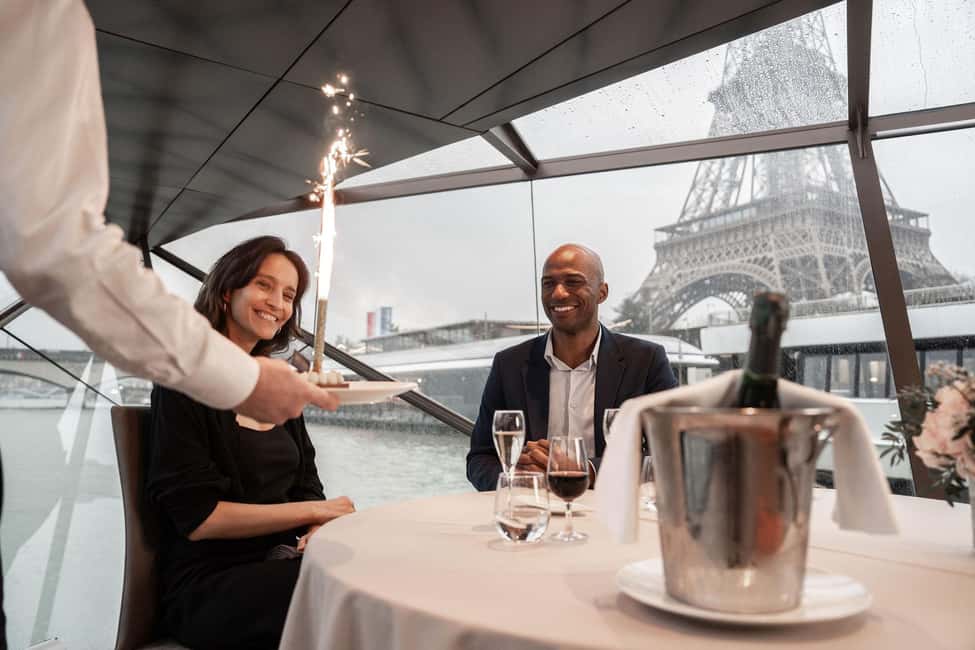 Paris: 4-Course Dinner Cruise on Seine River with Live Music - Seats and the Excellence Option: Window Views Can Change Everything