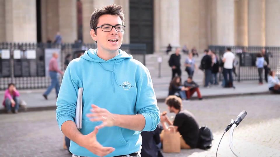 Paris 4-Hour Bike Tour: Off the Beaten Path - Key things that make this tour worth your time