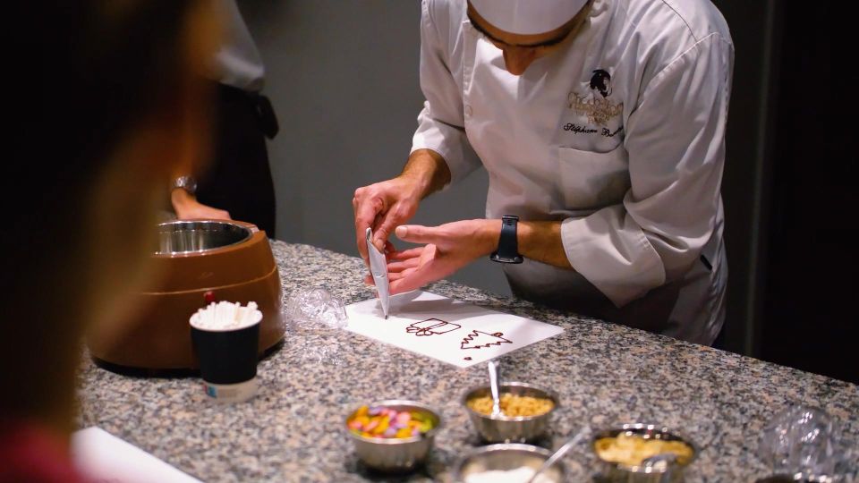 Paris: 45-minute Chocolate Making Workshop at Choco-Story - The 45-Minute Chocolate Making Workshop (What You Really Do)