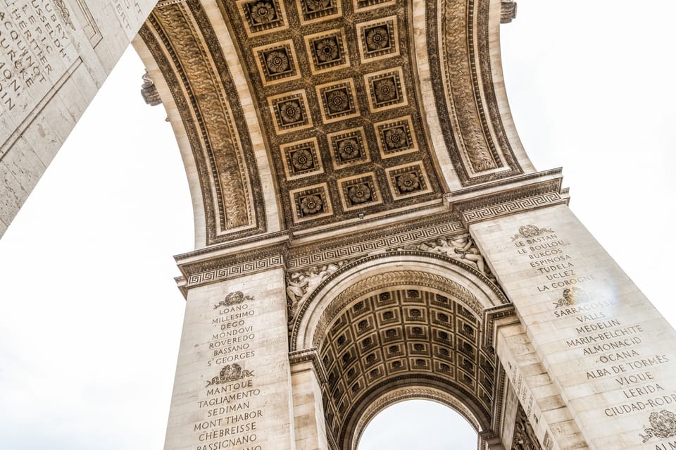 Paris: Arc de Triomphe Rooftop Tickets - History on the Way Up: Galleries Inside the Arc