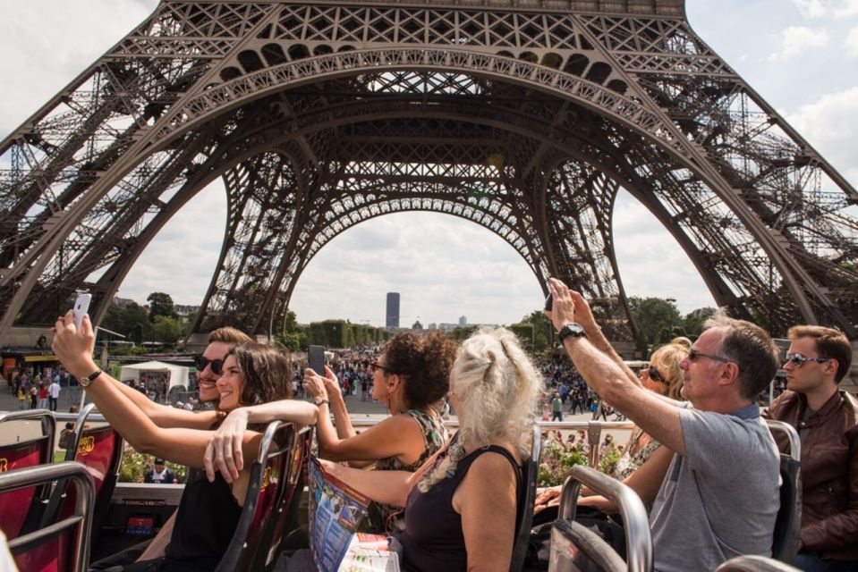 Paris: Arc de Triomphe Ticket & Big Bus Hop-on Hop-off Tour - Seine River Cruise upgrade: how to place it in your day