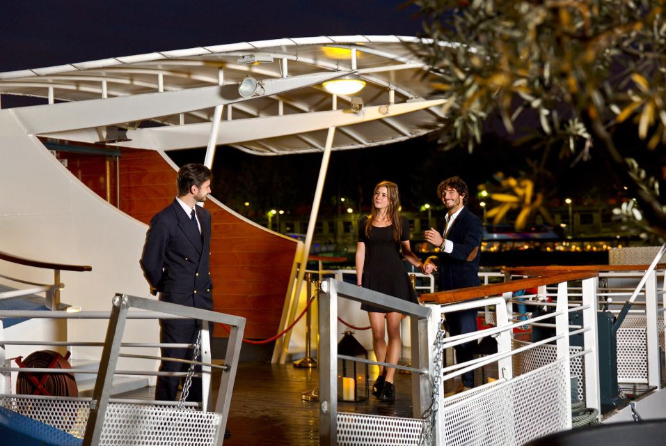 Paris: Bastille Day Dinner Cruise on the Seine River - Champagne Starter + Three-Course French Dinner on the Seine