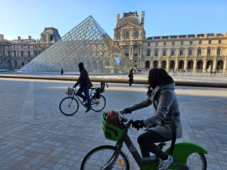 Paris Before the Crowds: Sunrise Bike Tour with Breakfast - Seine time and Alexander III Bridge: where the quiet really shows