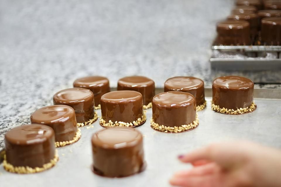 Paris: Behind the Scenes Bakery Tour with Breakfast - Financiers and Other Treats: Small Bites, Big Payoff