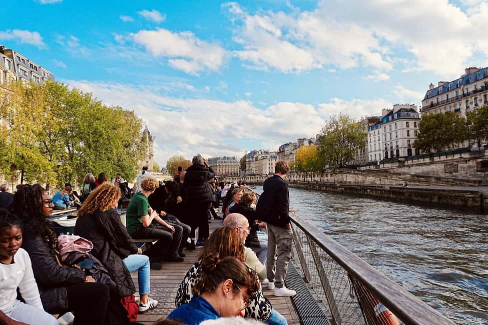 Paris: Big Bus Hop-on Hop-off Tour and Seine River Cruise - Audio, WiFi, and the app: making the route feel easy