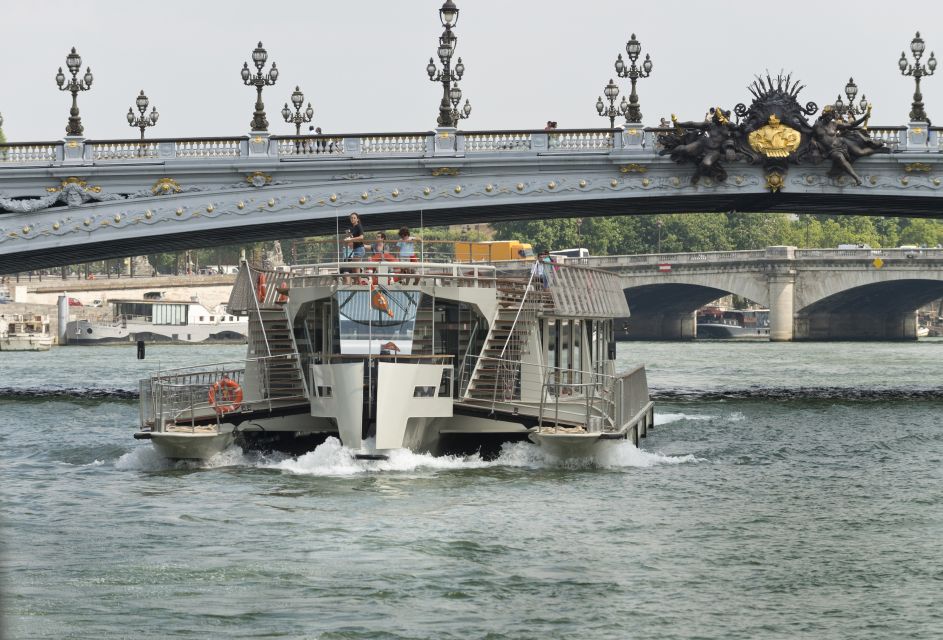 Paris: Big Bus Hop-on Hop-off Tour and Seine River Cruise - How the hop-on hop-off bus pass really helps (24 or 48 hours)