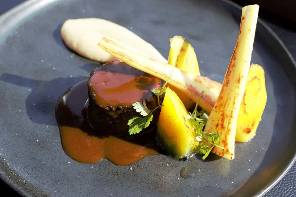 Paris: Bustronome Gourmet Lunch Tour on a Glass-Roof Bus - Who should book Bustronome, and who should skip it
