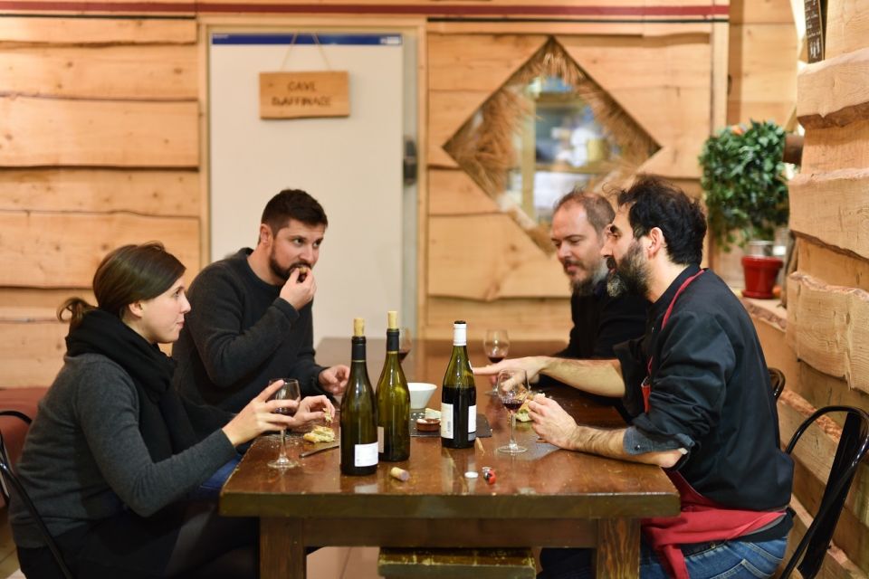 Paris: Butter and Cheesemaking Workshop - Musée Vivant du Fromage: where the workshop starts
