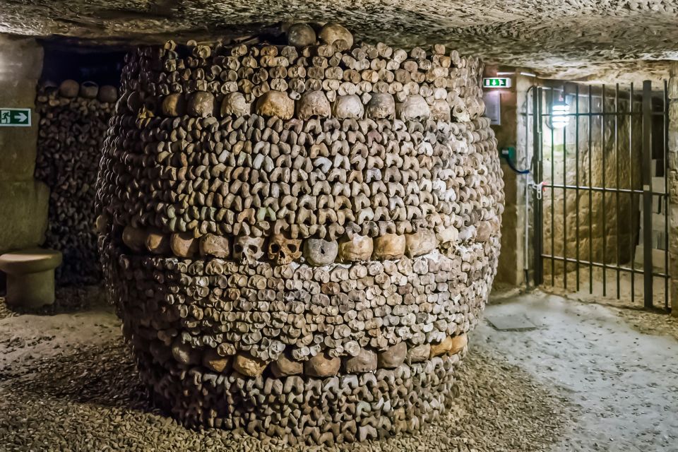 Paris: Catacombs Restricted Access Tour - Price and value: why $187 can be more than “just another tour”