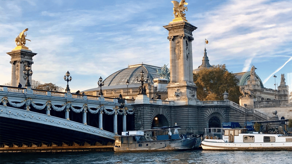 Paris: Champagne Tasting Cruise Departure from Eiffel Tower - Price and Value: Is $93 for 3 Tastings a Good Deal?