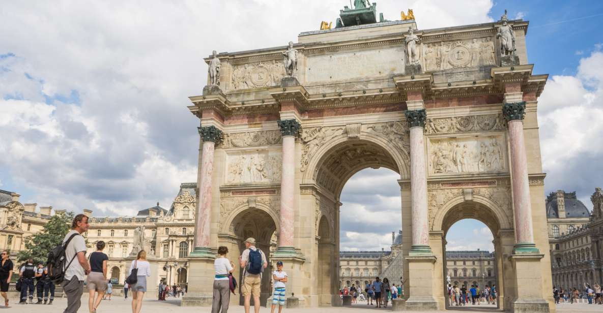 Paris: City Center Group Tour in German - 2 Hours on Foot, Built for First-Time Orientation