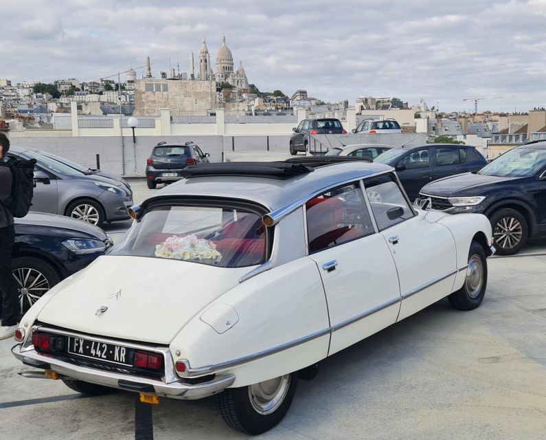 Paris: City Discovery Tour by Vintage Citroën DS Car - Louvre to Montmartre: seeing two Paris moods in one smooth route