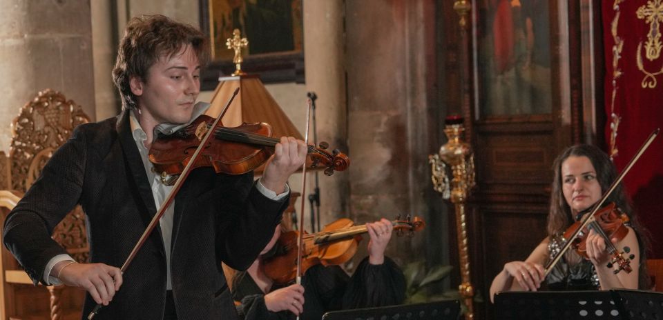 Paris: Classical Music Concert in Saint-Julien-le-Pauvre - Value check: is this worth about $46 in Paris?