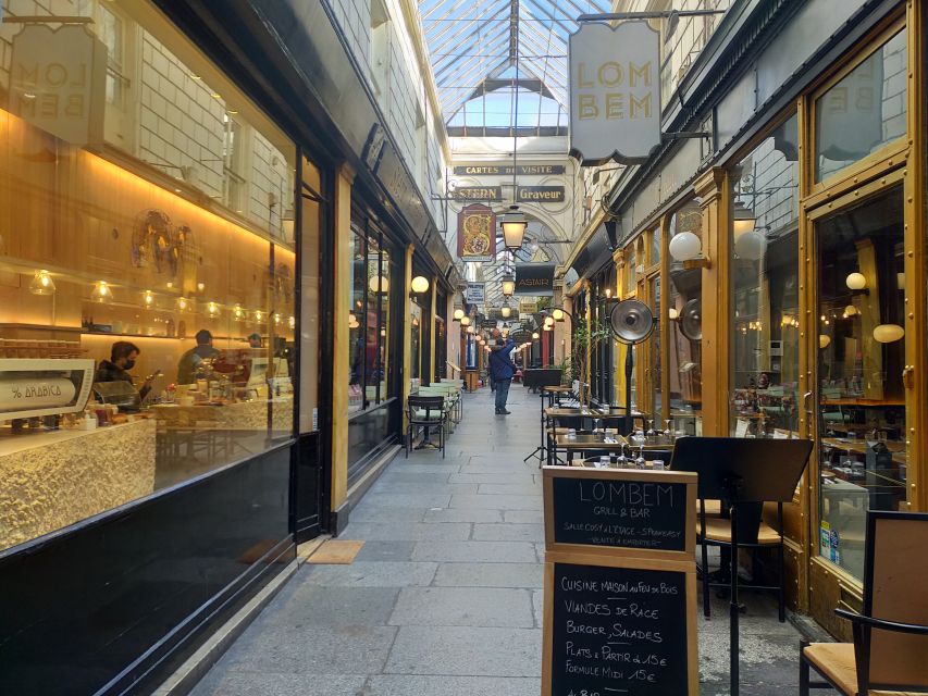 Paris: Covered Passages Walking Tour - Passage Verdeau: antiques, vintage curiosities, and the fashion story