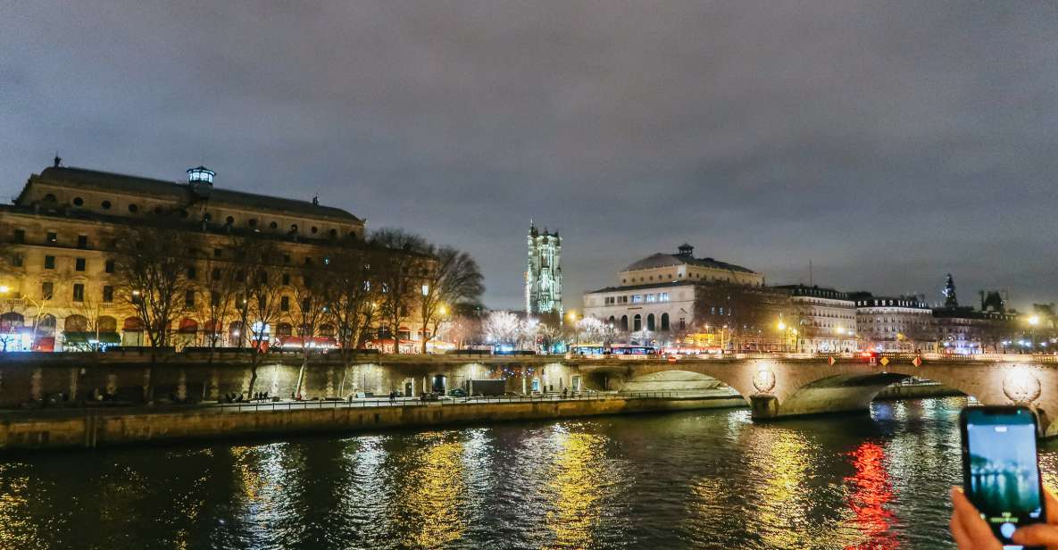 Paris: Dark History and Ghostly Guided Walking Tour - Entering the right mood: executions, symbols, and story-driven Paris